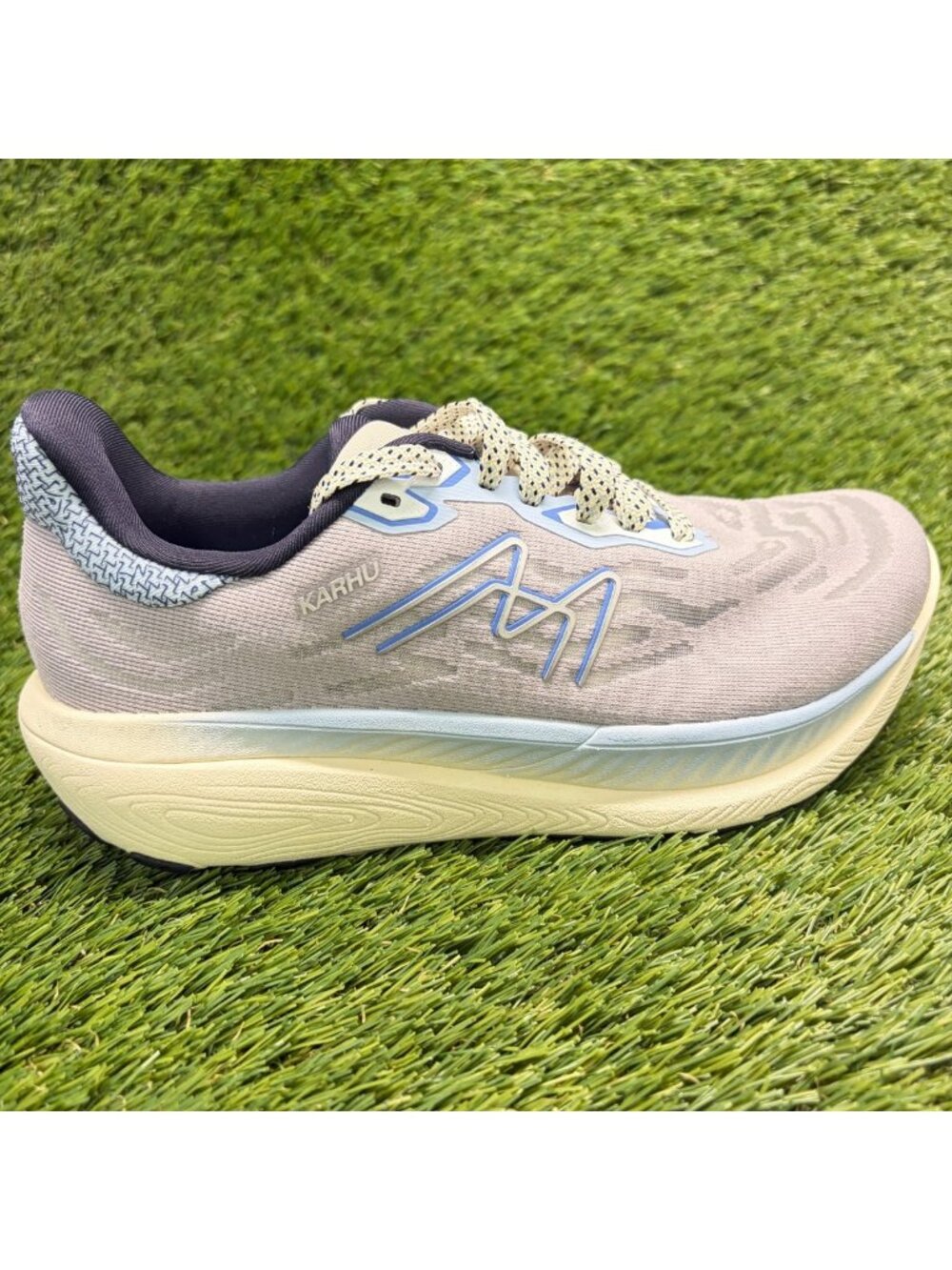 Karhu Ikoni 3.0 Womens Size 6.5 Gray Blue White Athletic Running Shoes Sneakers
